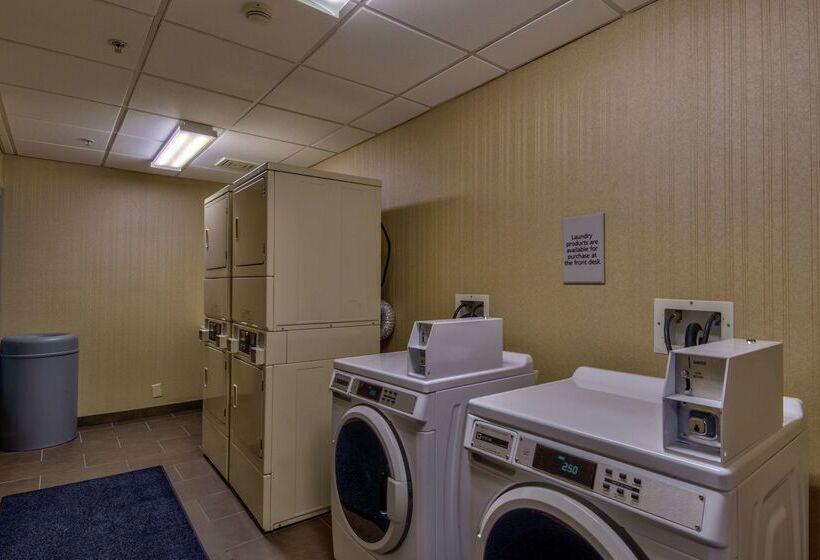 Отель Hampton Inn Bowie