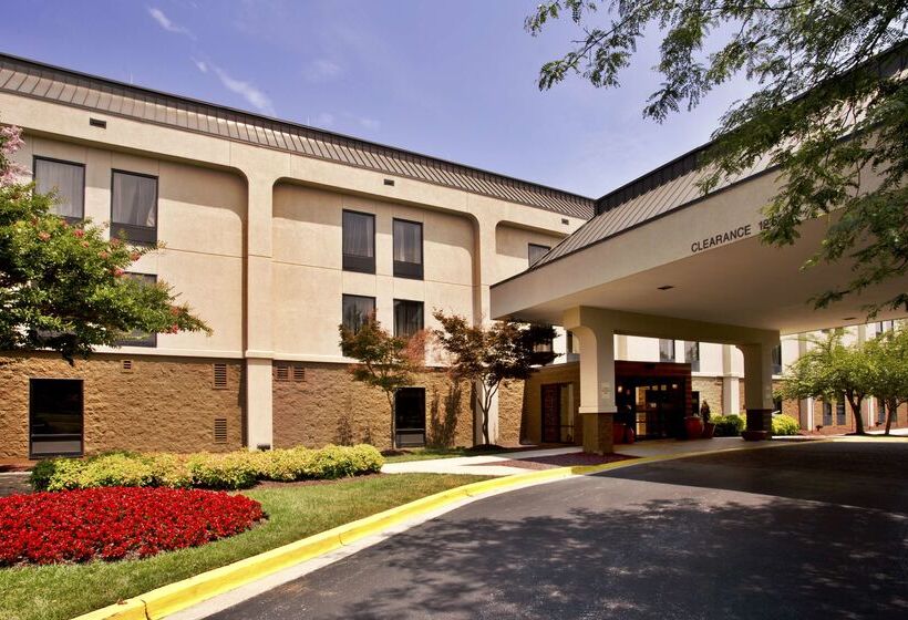 Отель Hampton Inn Bowie