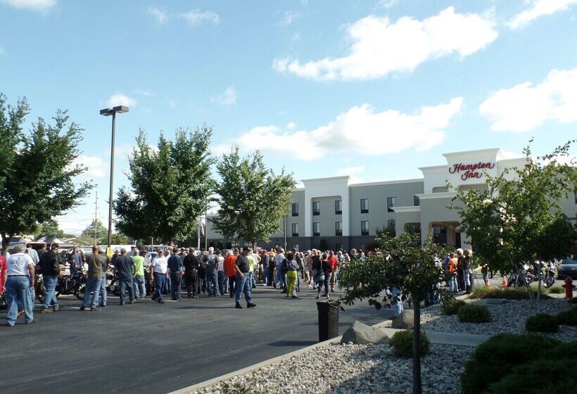 فندق Hampton Inn Bowling Green