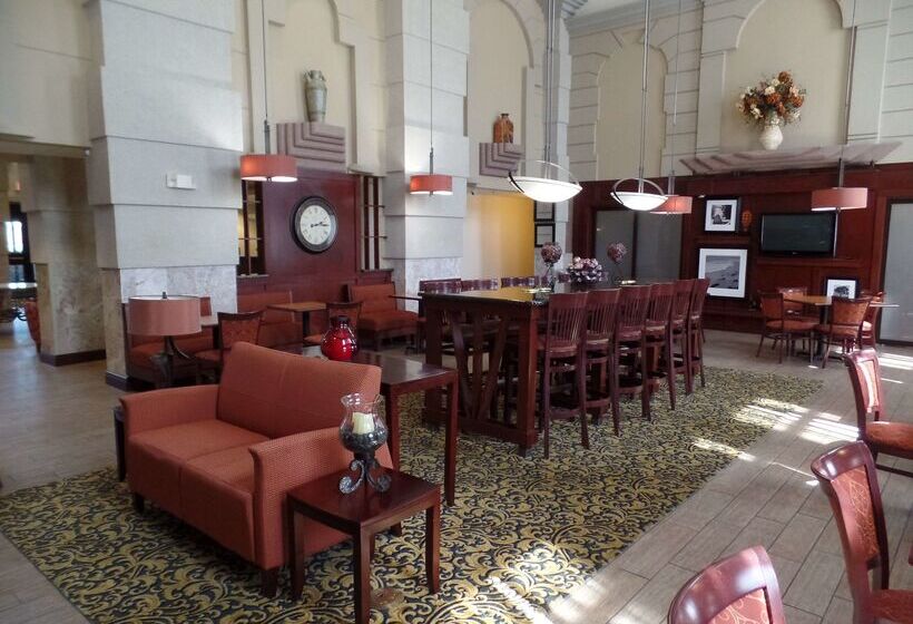 فندق Hampton Inn Bowling Green