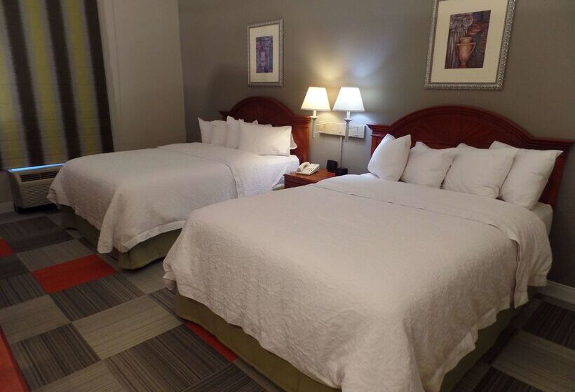 فندق Hampton Inn Bowling Green
