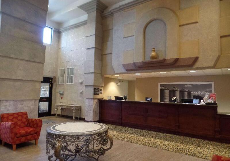 فندق Hampton Inn Bowling Green