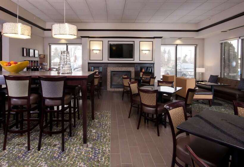 فندق Hampton Inn Buffalo South/i90