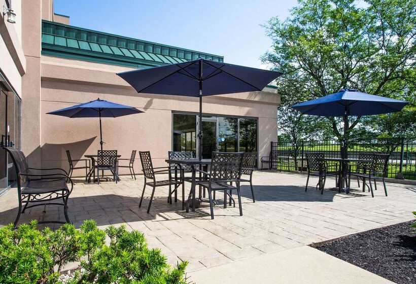 فندق Hampton Inn Buffalo South/i90