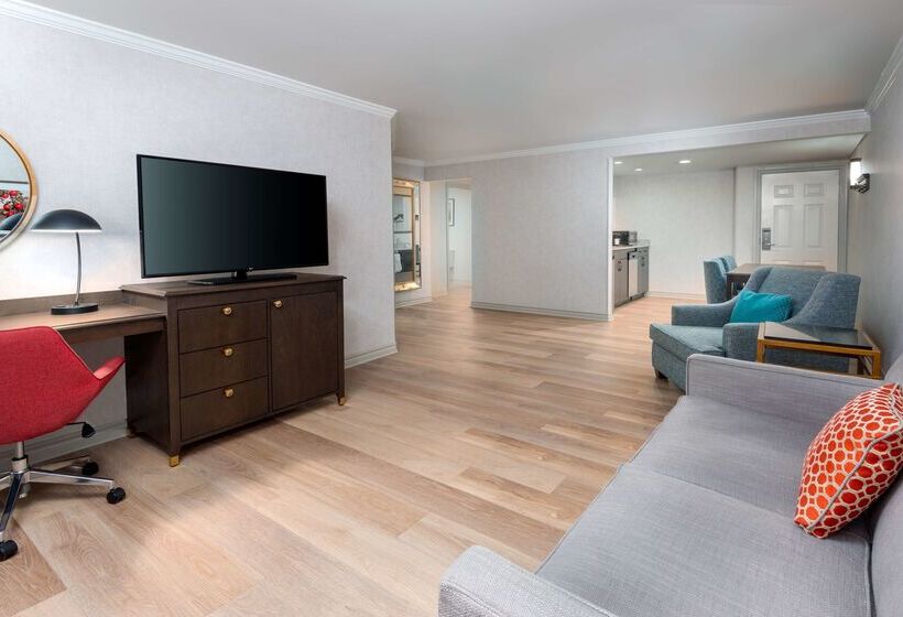 فندق Hampton Inn Buffalowilliamsville