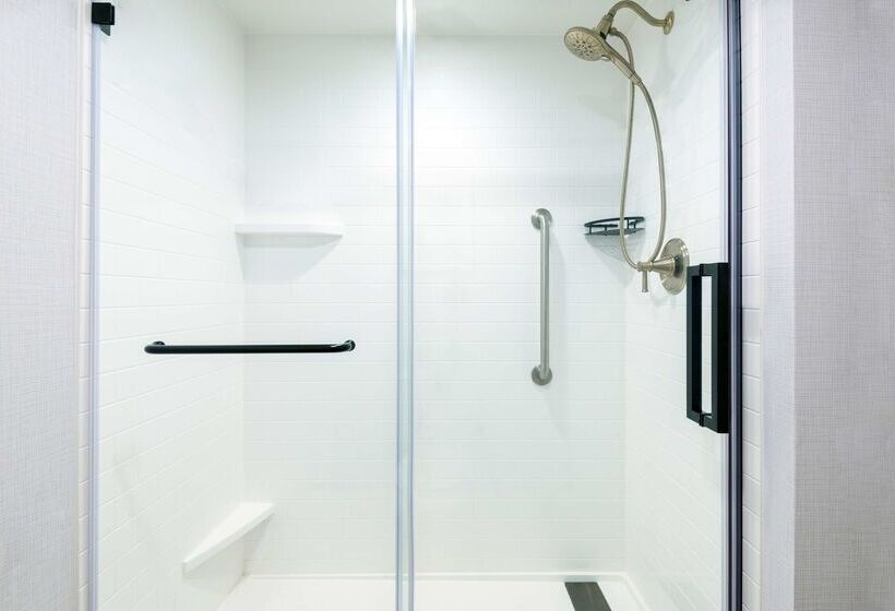 فندق Hampton Inn Buffalowilliamsville