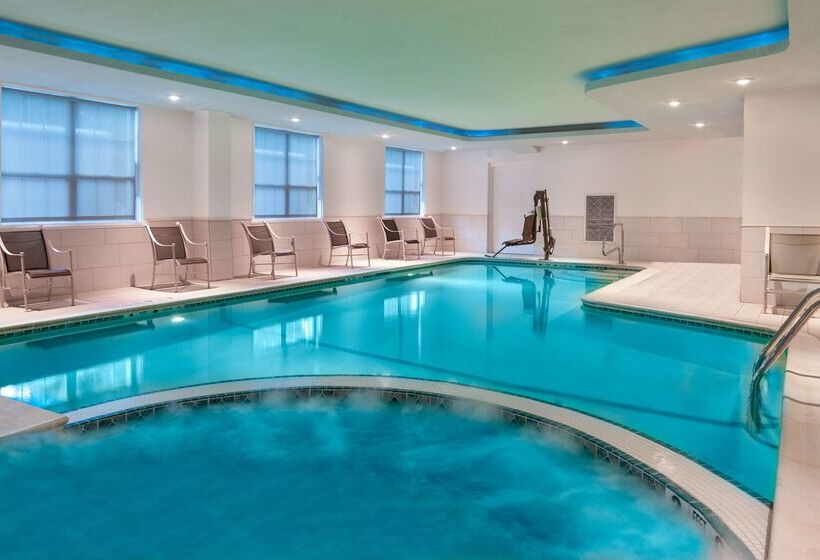 فندق Hampton Inn Buffalowilliamsville