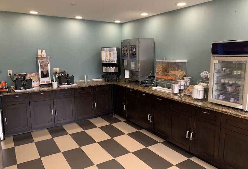 فندق Comfort Inn & Suites Mt. Holly   Westampton