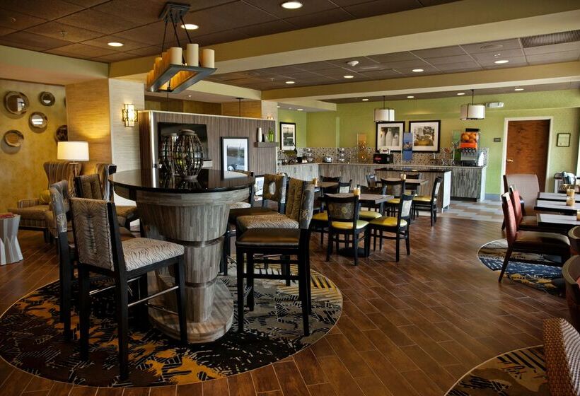 فندق Hampton Inn Carrollton