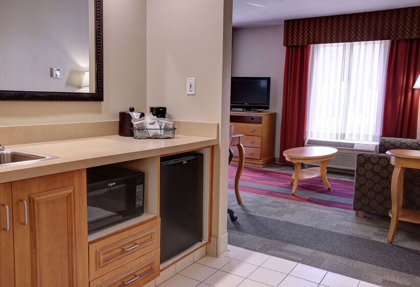 هتل Hampton Inn Cedar City