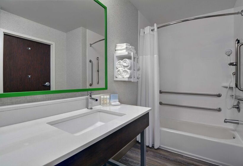 Отель Hampton Inn Charlotte/monroe