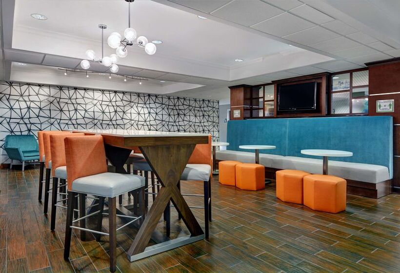 Отель Hampton Inn Charlotte/monroe