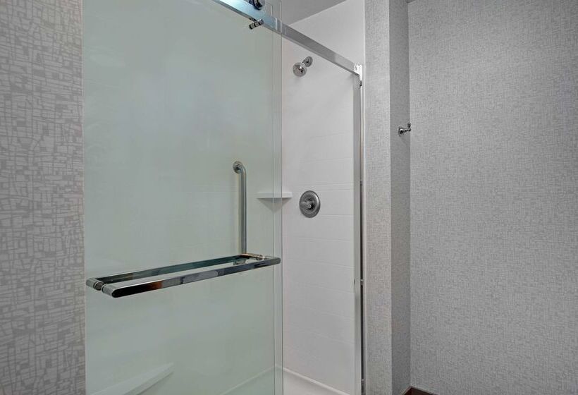 Отель Hampton Inn Charlotte/monroe