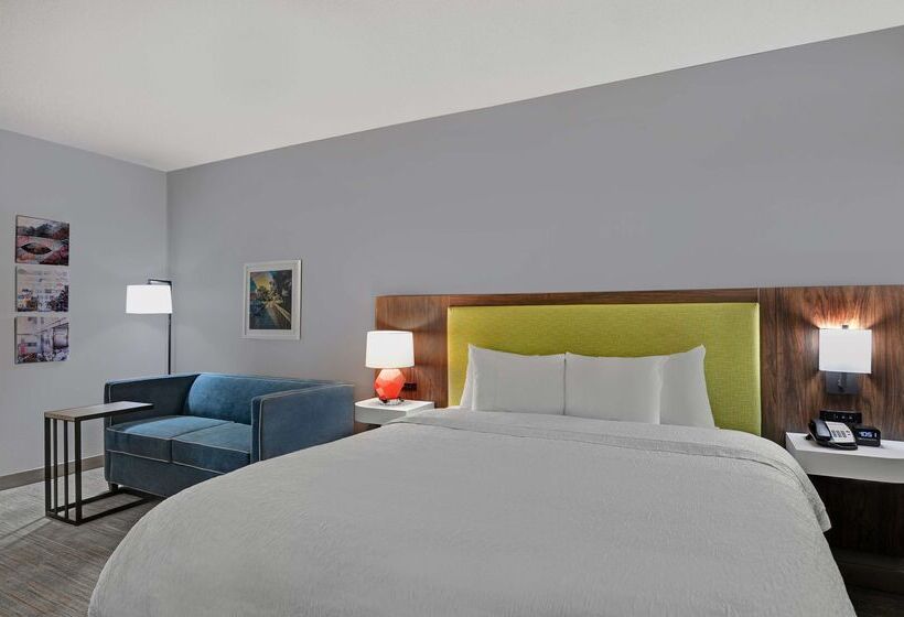 Отель Hampton Inn Charlotte/monroe