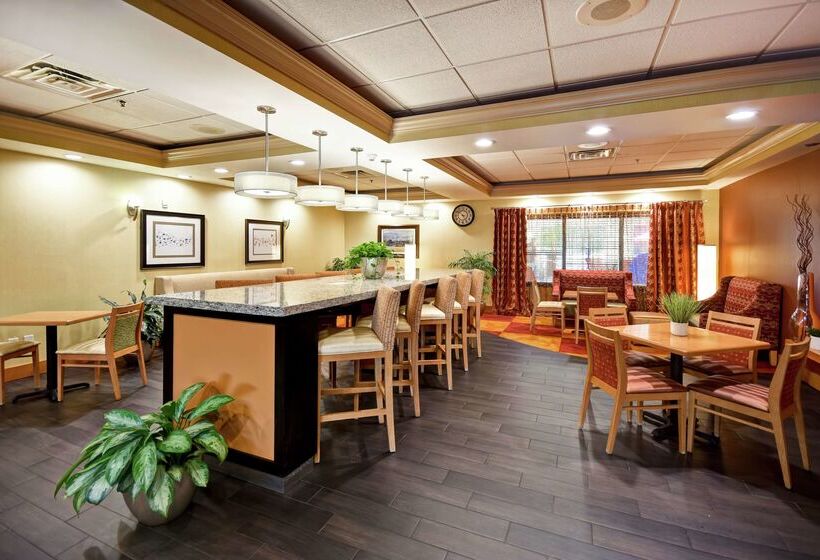 هتل Hampton Inn Chicopee/springfield