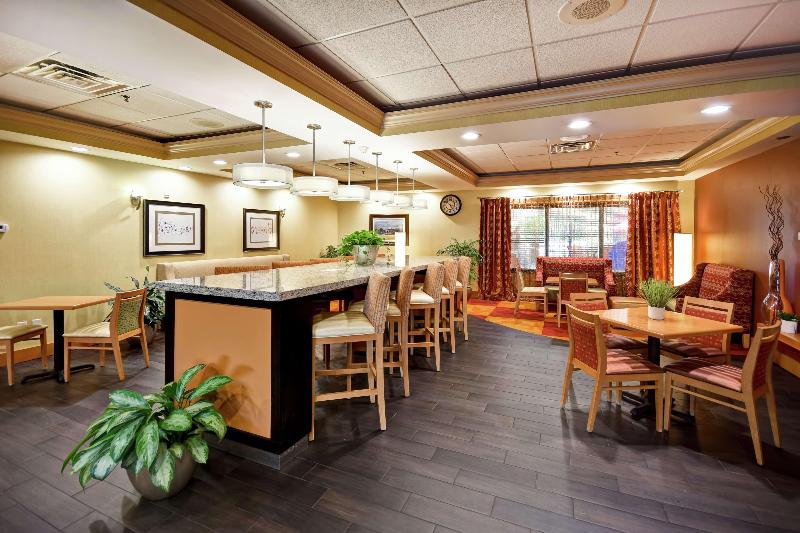 هتل Hampton Inn Chicopee/springfield