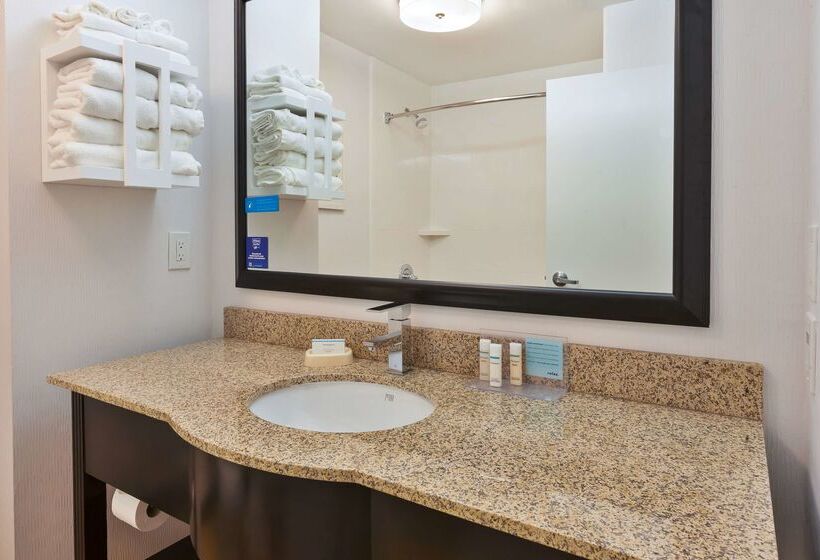 בית מלון כפרי Hampton Inn Cincinnati Airportnorth