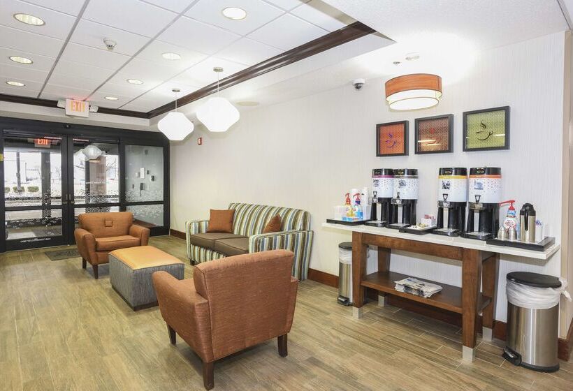 호텔 Hampton Inn Cincinnatieastgate