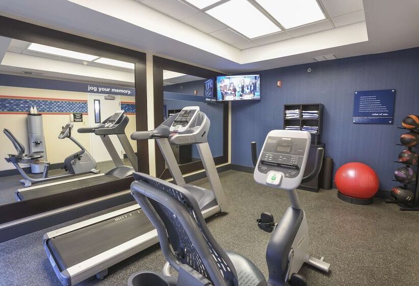 호텔 Hampton Inn Cincinnatieastgate