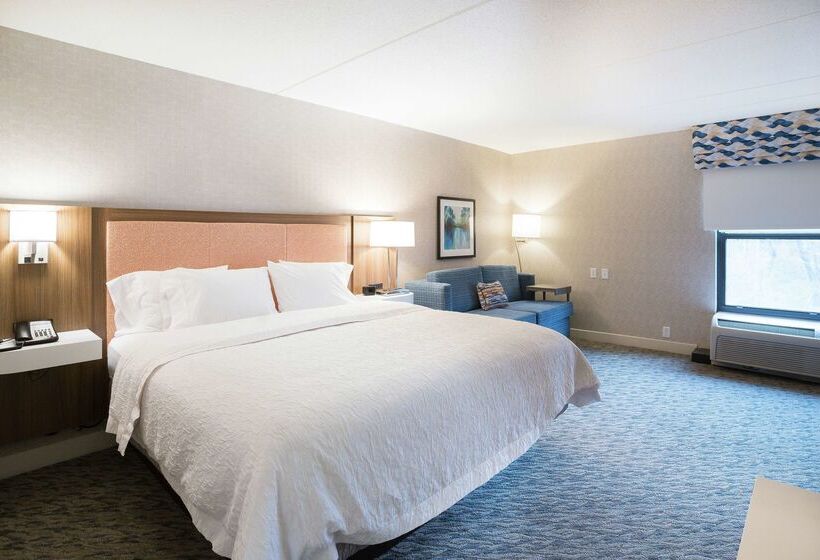 هتل Hampton Inn Clarks Summit