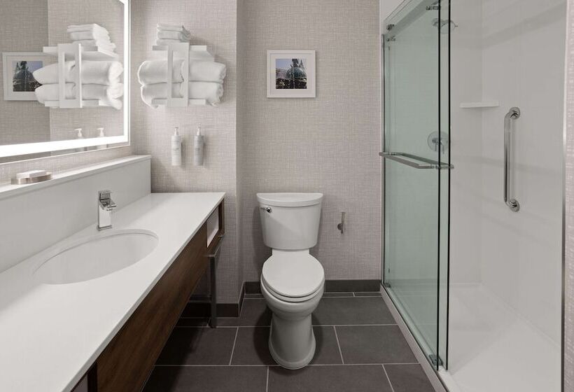 فندق Hampton Inn Cleveland Airport   Tiedeman Road