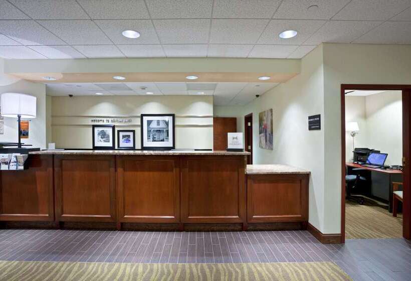 Отель Hampton Inn Clifton Park