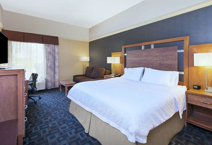 فندق Hampton Inn Clinton