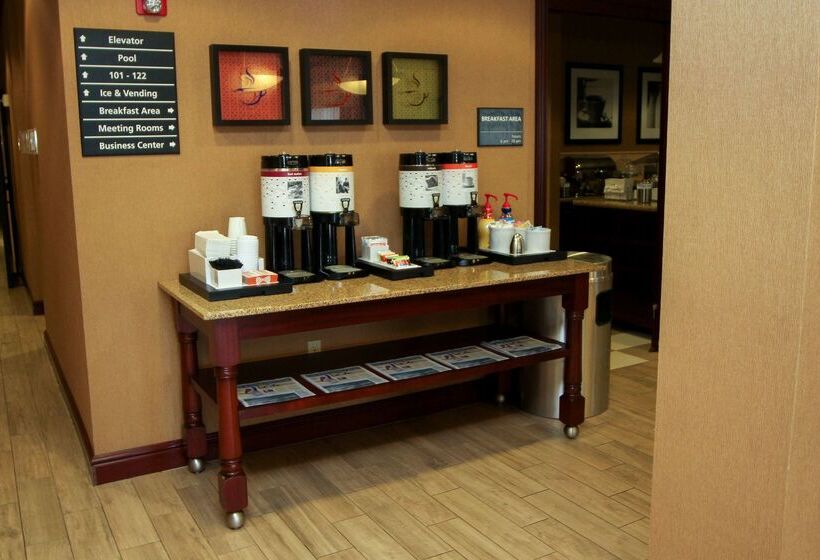 酒店 Hampton Inn Clinton