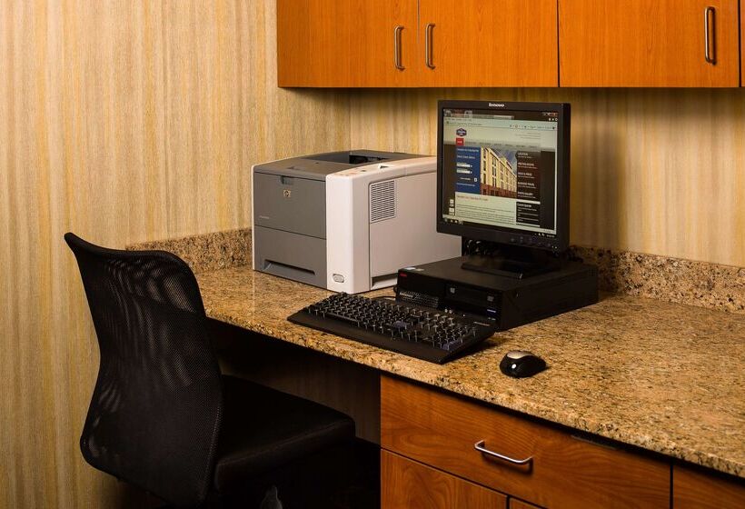 فندق Hampton Inn Columbia