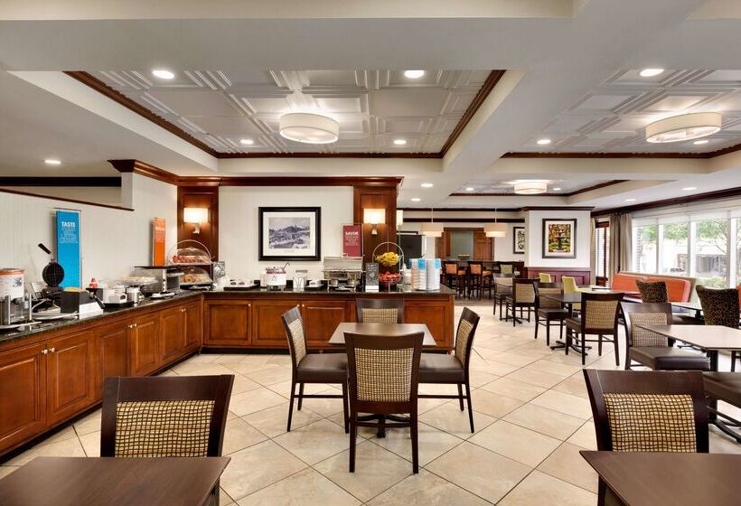 בית מלון כפרי Hampton Inn Columbiadowntown Historic District