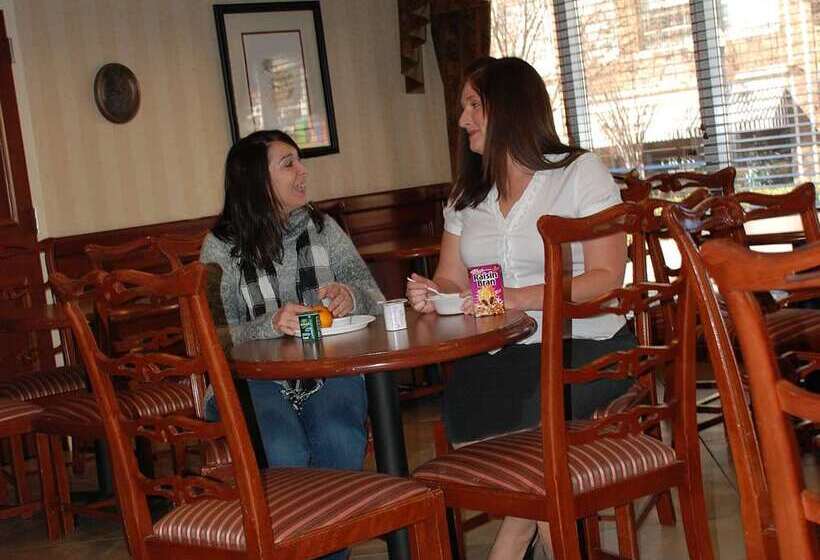 בית מלון כפרי Hampton Inn Columbiadowntown Historic District