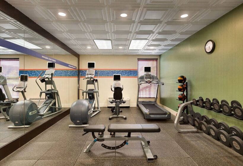 בית מלון כפרי Hampton Inn Columbiadowntown Historic District