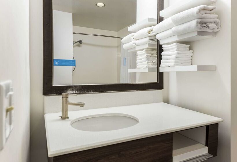 هتل Hampton Inn By Hilton Columbus I 70e/hamilton Rd