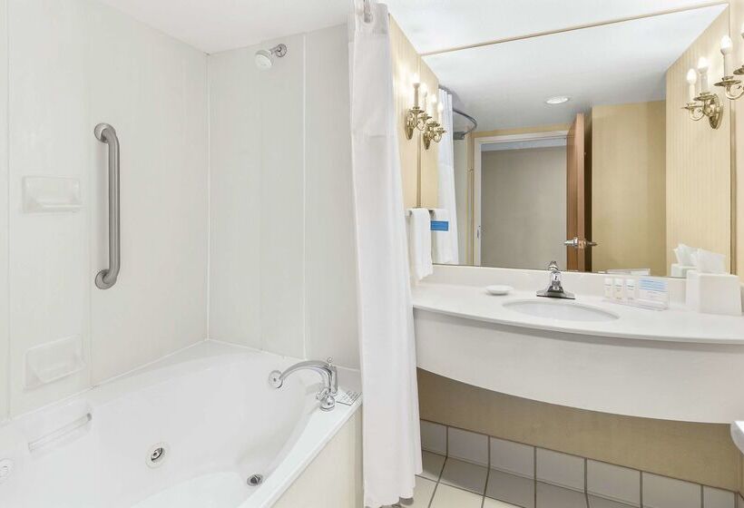 酒店 Hampton Inn Columbus North