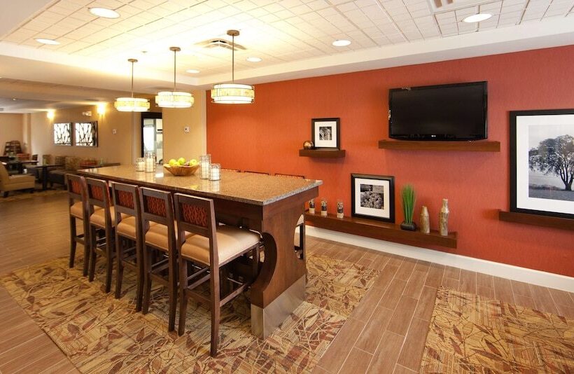 酒店 Hampton Inn Columbus North