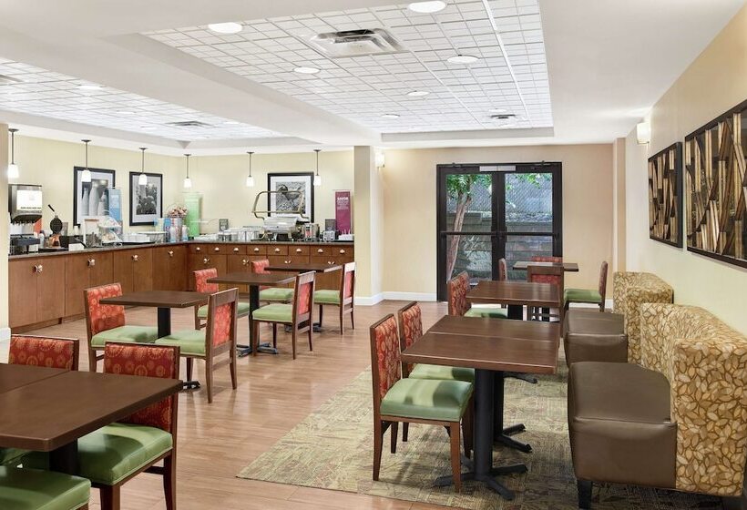 酒店 Hampton Inn Columbus North