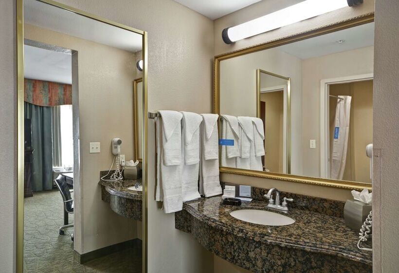 فندق Hampton Inn Corpus Christinorthwest I37