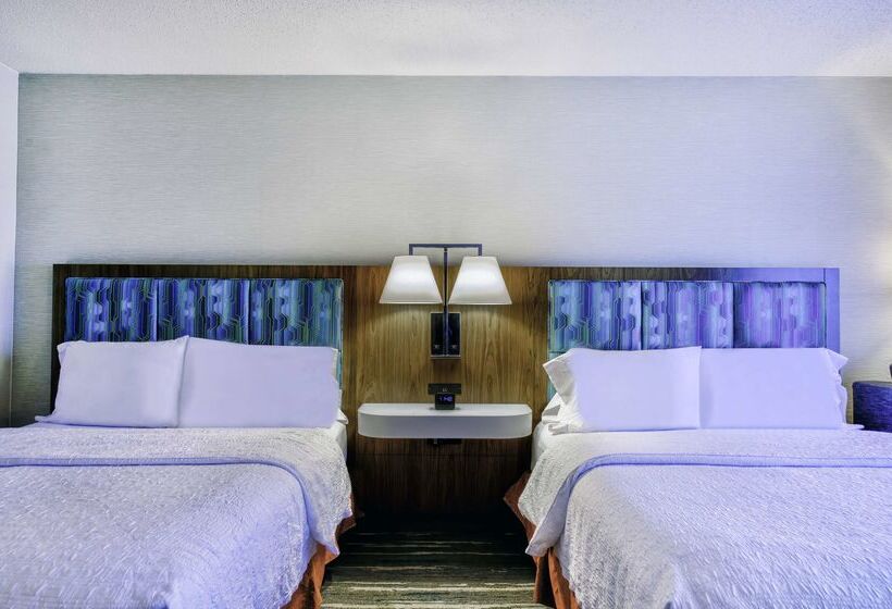 ホテル Hampton Inn Cortland