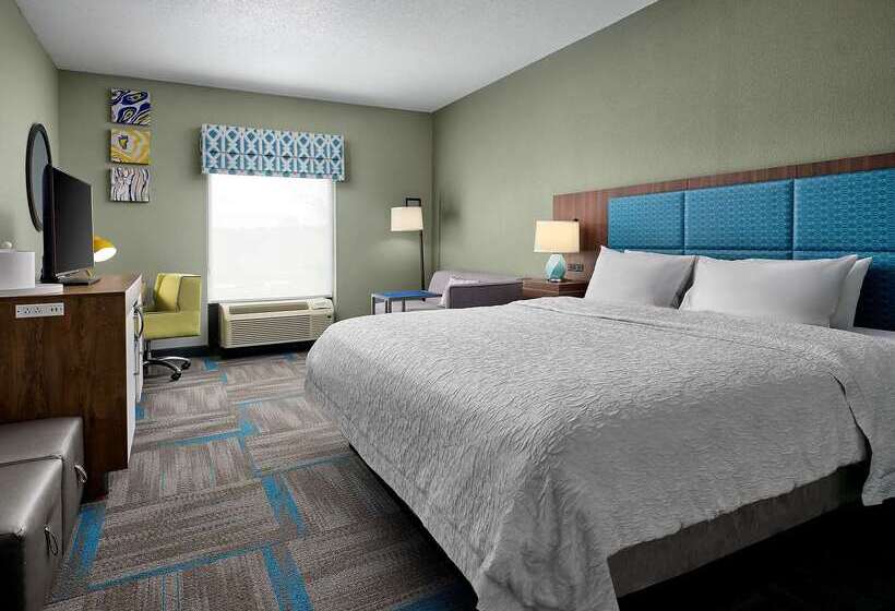 בית מלון כפרי Hampton Inn Covington