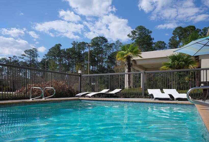 فندق Hampton Inn Covington