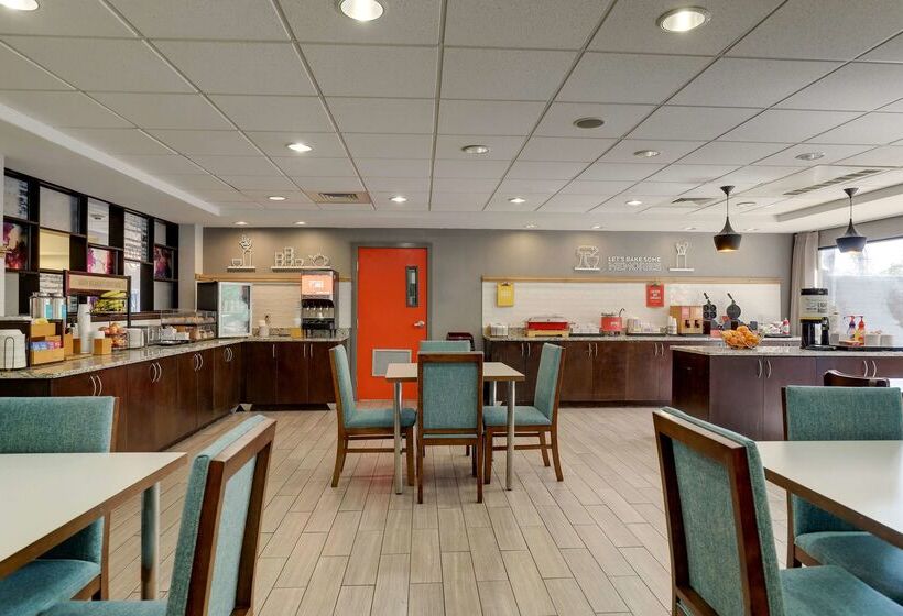 فندق Hampton Inn Cumming