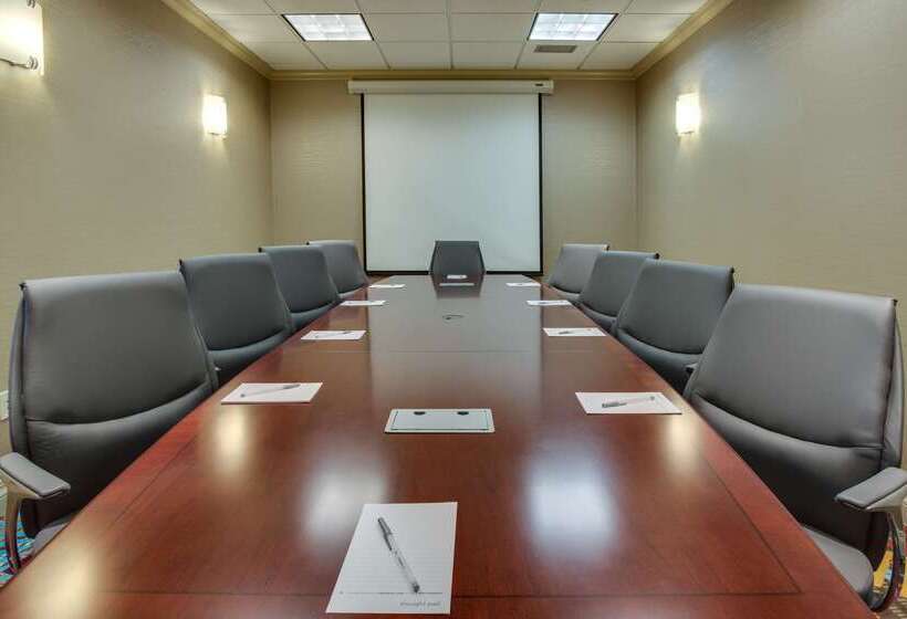 فندق Hampton Inn Daytona Speedway