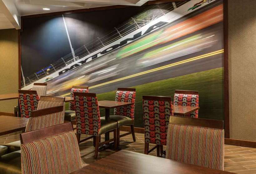 فندق Hampton Inn Daytona Speedway