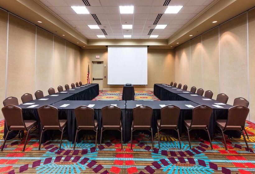 فندق Hampton Inn Daytona Speedway