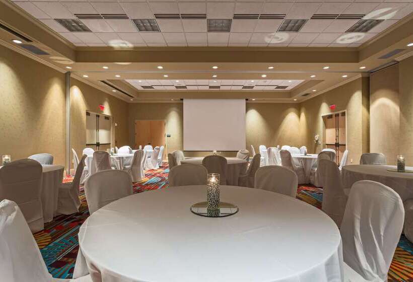 فندق Hampton Inn Daytona Speedway