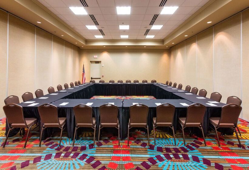 فندق Hampton Inn Daytona Speedway