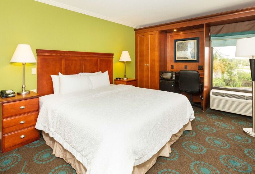 فندق Hampton Inn Daytona Speedway