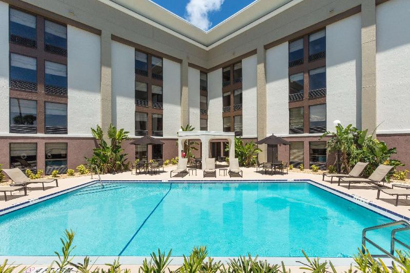 فندق Hampton Inn Daytona Speedway