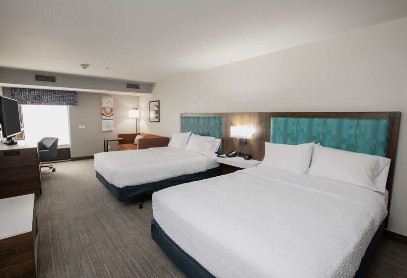 فندق Hampton Inn Dry Ridge