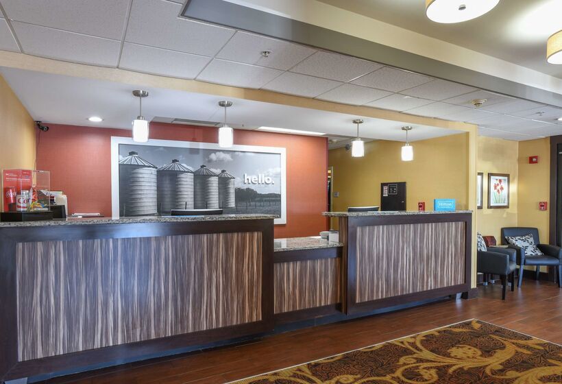فندق Hampton Inn Dry Ridge